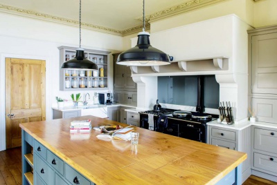 Country-style kitchen design